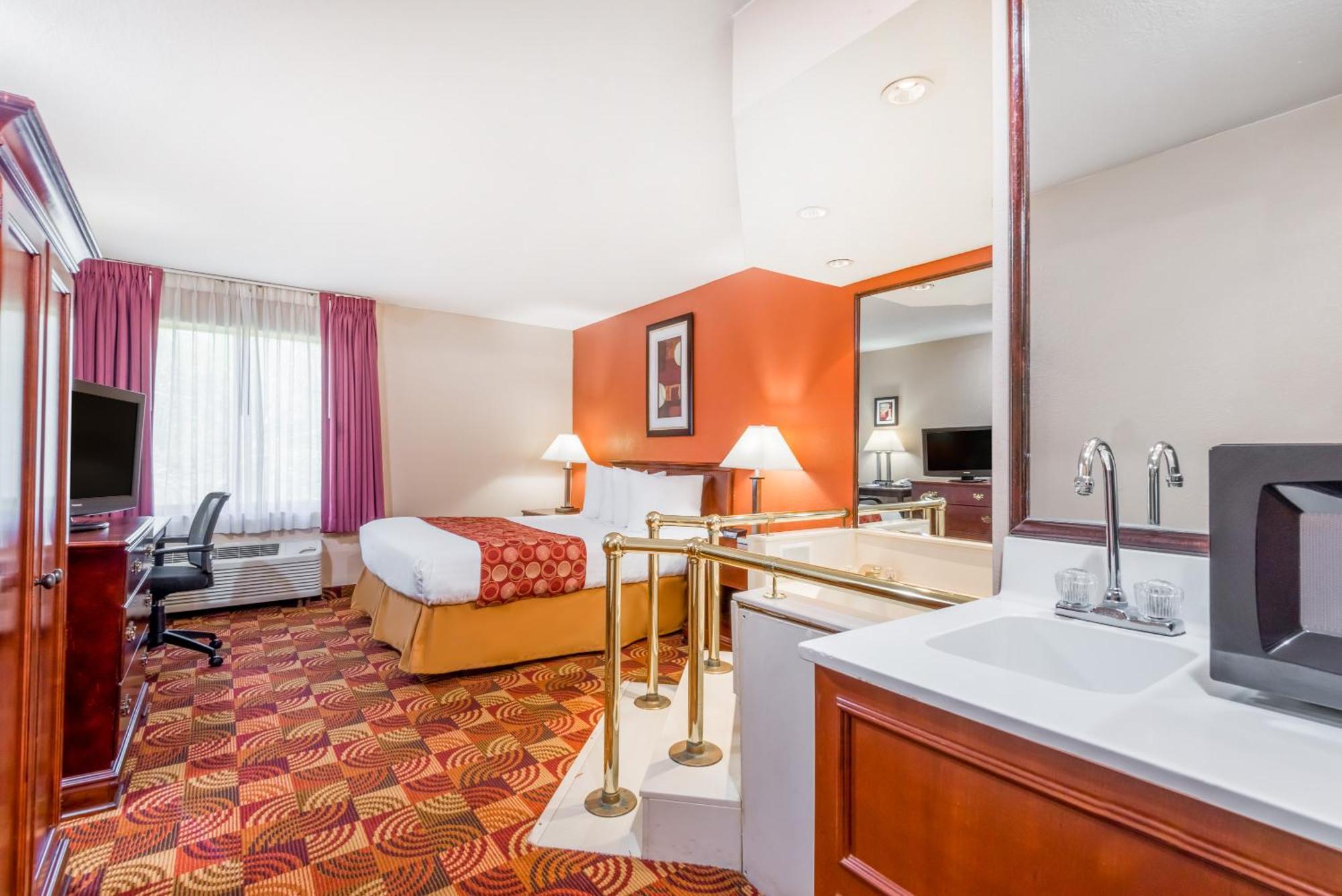 Baymont By Wyndham Plainfield/ Indianapolis Arpt Area Hotel Room photo